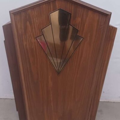 Wooden lectern with gold decoration 02937