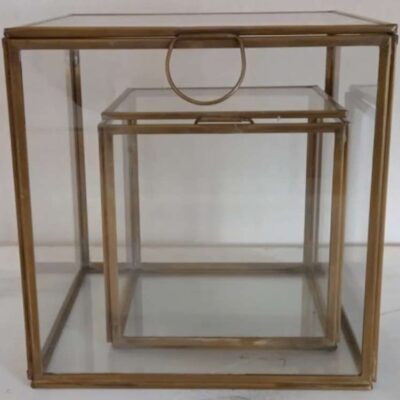 Set of metal and glass urns 01932