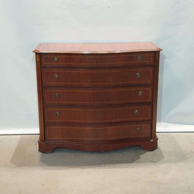 Classic wooden dresser with gold trim 04457