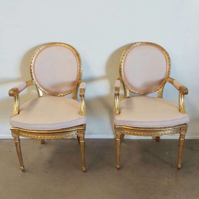 Pareja de sillones estilo Luis XV. Francia 03867