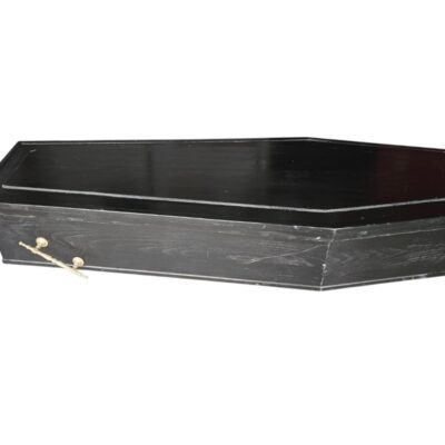 Ataúd pintada de negro, ideal para decoraciones góticas alquiler para eventos, publicidad, peliculas y series