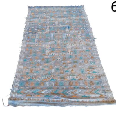 Alfombra tipo Kilim afgano tejido a mano con diseño geométrico alquiler para eventos, publicidad, peliculas y series
