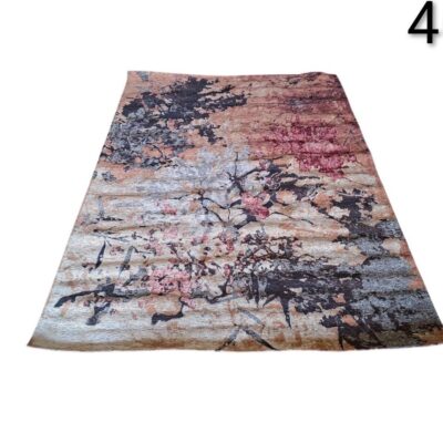 Alfombra moderna modelo Rossini 112 multicolor con un diseño floral abstracto alquiler para eventos, publicidad, peliculas y series